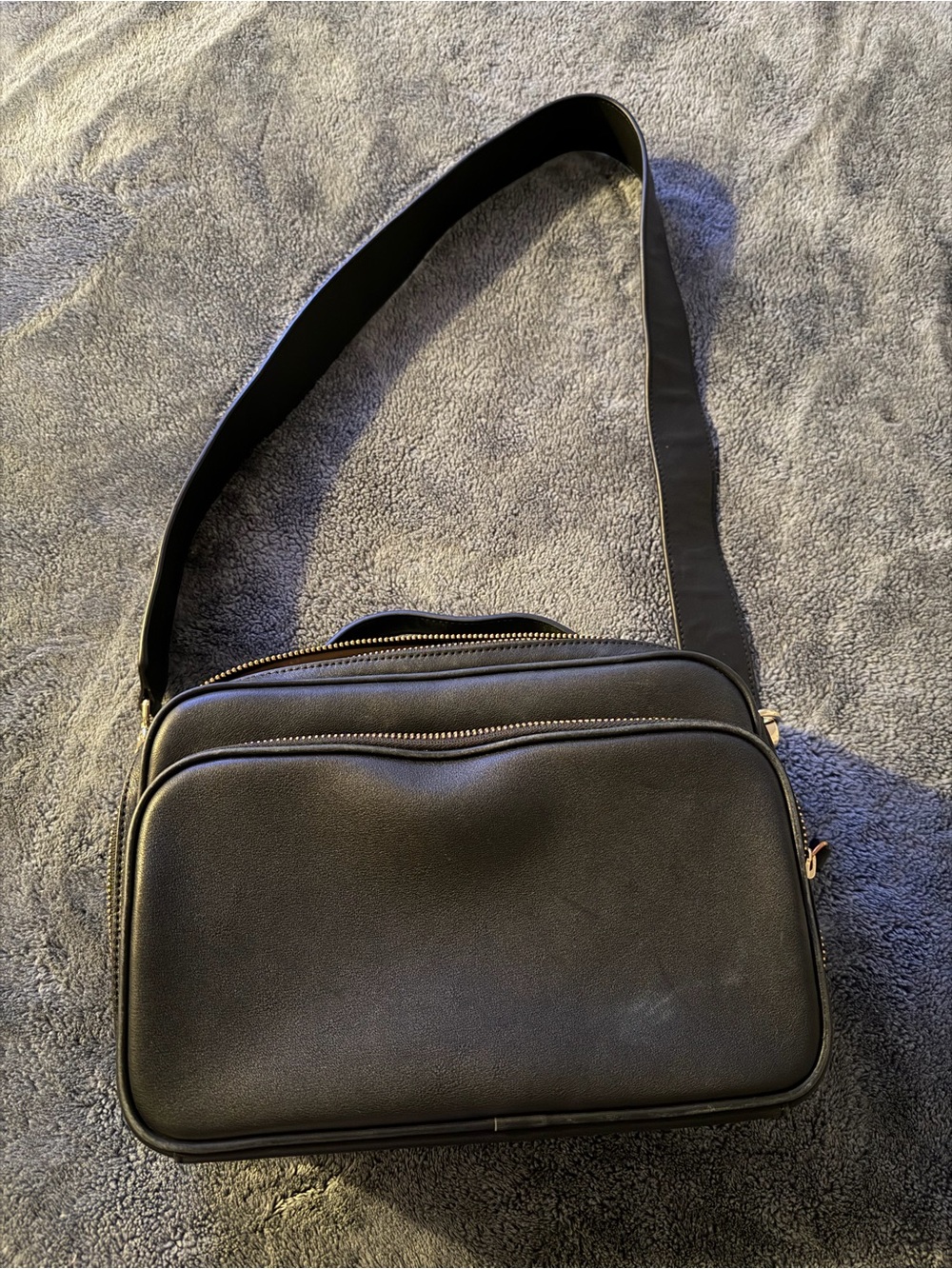 leatherology Women’s  Black Crossbody Shoulder Bag - leatherology